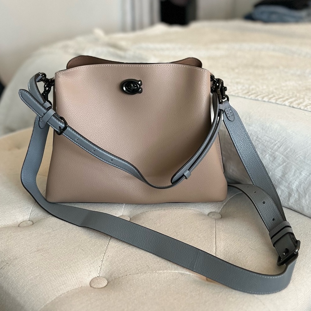 Coach Willow Shoulder Bag